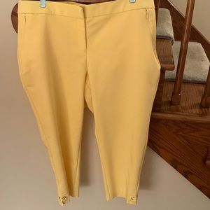 Yellow ankle pants